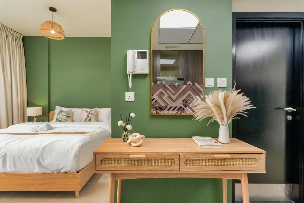Nature-Themed Stay With 4K Projector Abu Dhabi United Arab Emirates